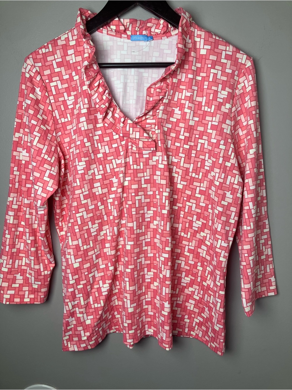 J. McLaughlin NWOT Pink White Geometric Prunt Ruffle Neck Top XL 3/4 Sleeve
